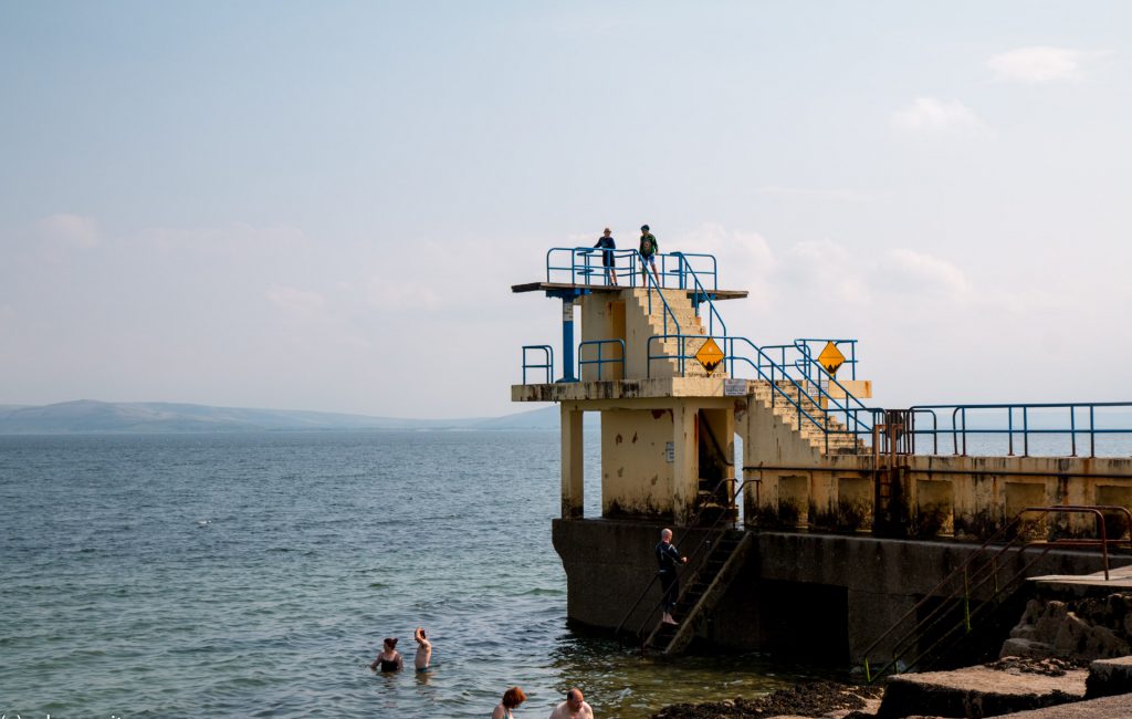 Sprungturm am "Blackrock Beach"