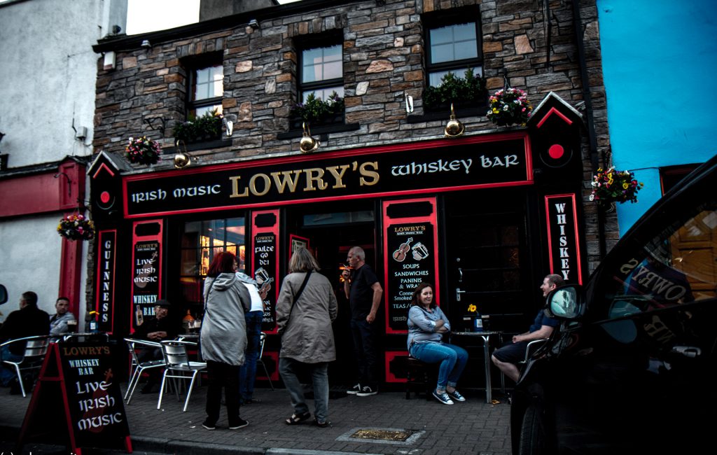 Lowry's Bar